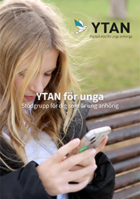 Omslag visar flicka som tittar i sin mobil