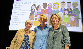 Elaine Johansson, ordförande i Funktionsrätt Västra Götaland och FUB, Carina Hvalstedt från riksförbundet Huntingtons sjukdom och Maria Ahlqvist från Nka inledde dagen
